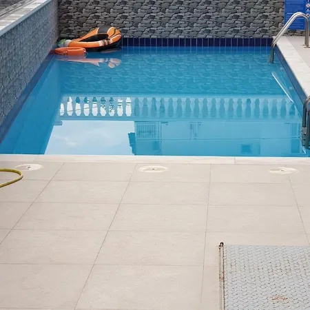 Apartment M & M White Luxury Paralia Katerinis