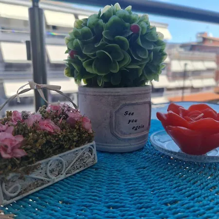 M & M White Luxury شقة