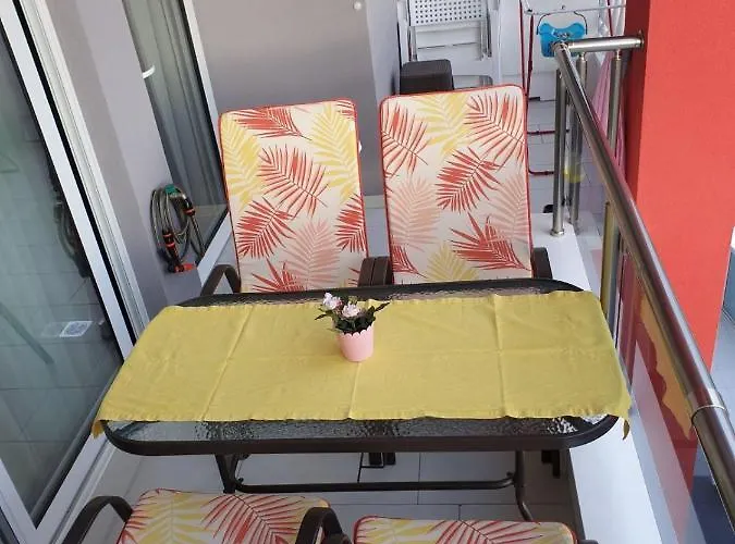 公寓 M & M White Luxury *